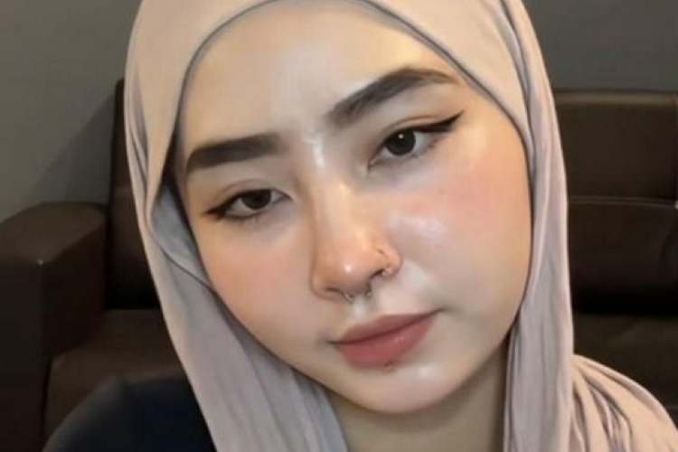 Link Video Black Maria Viral Terabox Trending MP4, Durasi Full dengan Pilihan Resolusi HD!